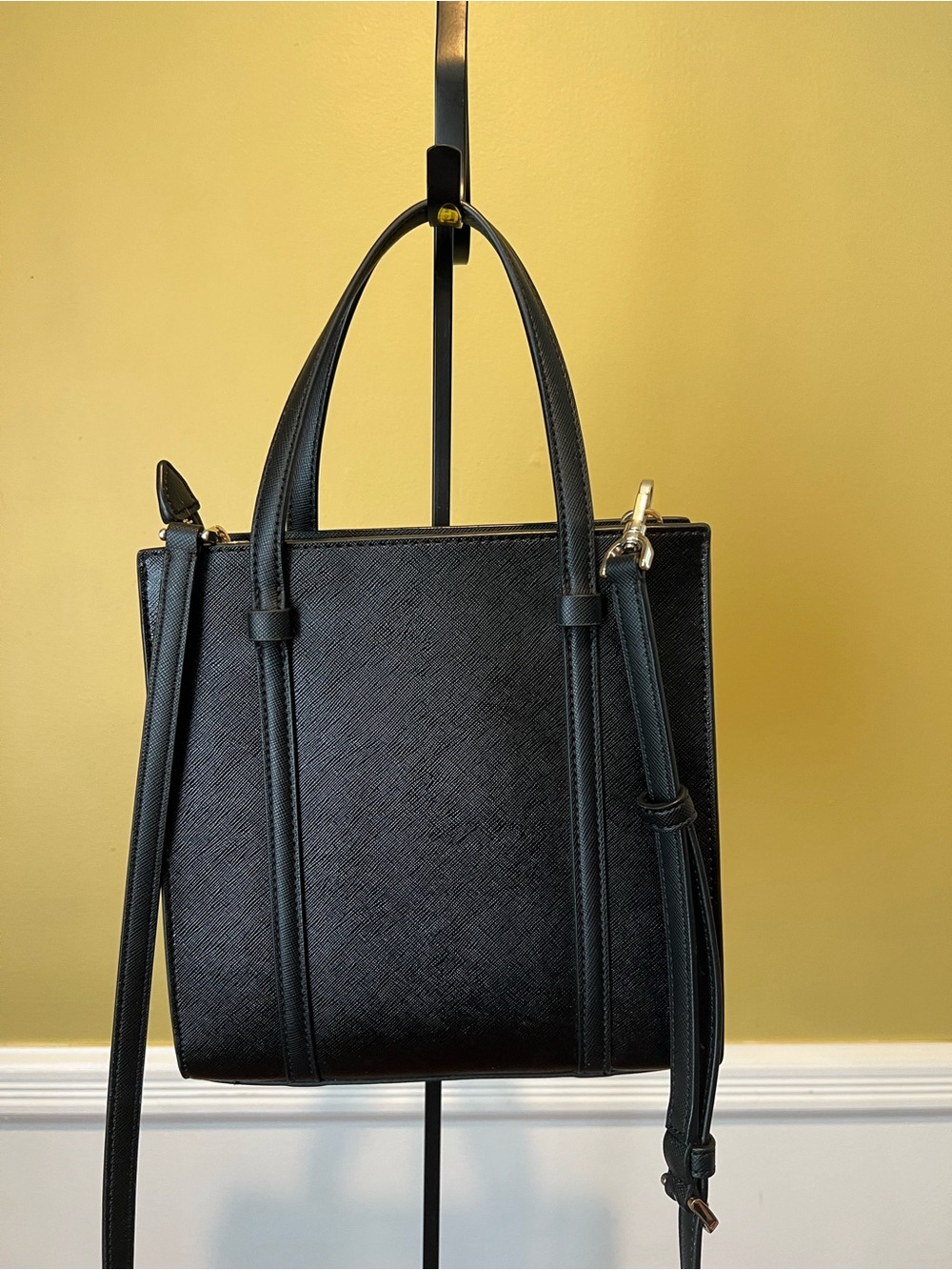 ๐ Kate Spade Kenzie Limited Edition Small Black Tote Detachable Strap - Picture 3 of 9
